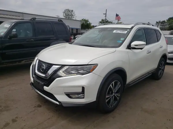 5N1AT2MV9HC835808 2017 NISSAN ROGUE - Image 1