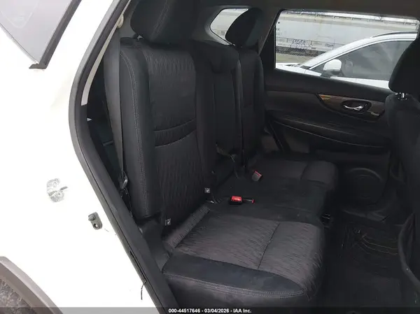 5N1AT2MV9HC836540 2017 NISSAN ROGUE - Image 8