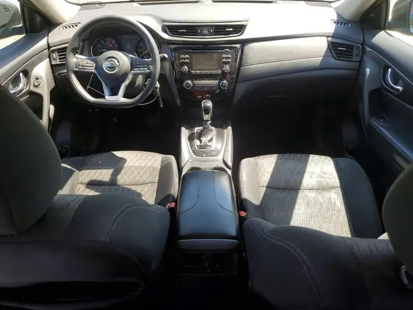 5N1AT2MV9HC836781 2017 NISSAN ROGUE - Image 8