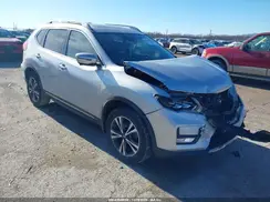 5N1AT2MV9HC843102 2017 NISSAN ROGUE