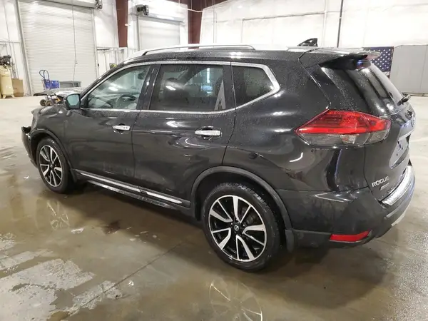 5N1AT2MV9HC843407 2017 NISSAN ROGUE - Image 2
