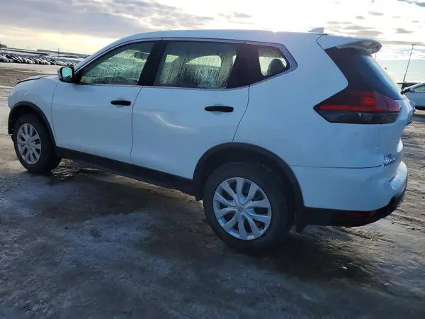 5N1AT2MV9HC854147 2017 NISSAN ROGUE - Image 2