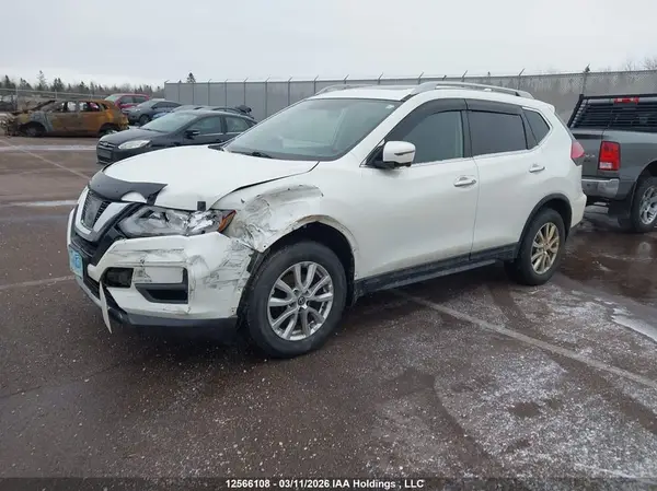 5N1AT2MV9HC858196 2017 NISSAN ROGUE - Image 2