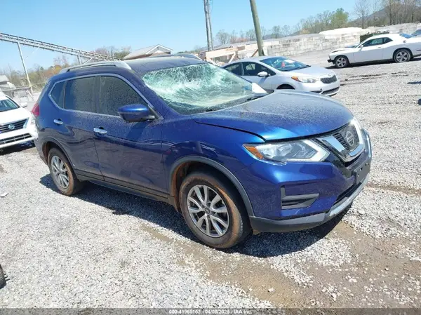 5N1AT2MV9HC859235 2017 NISSAN ROGUE - Image 1