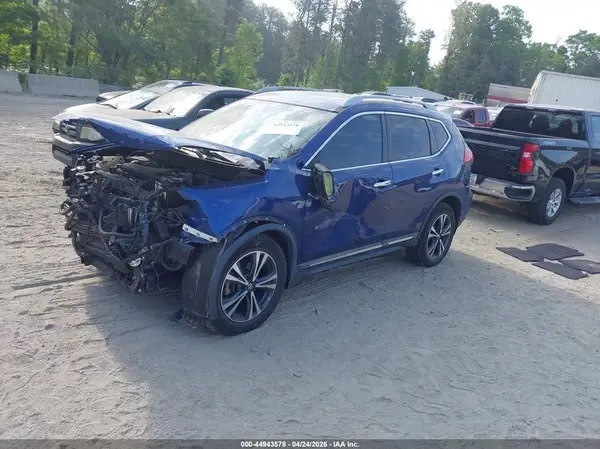 5N1AT2MV9HC862121 2017 NISSAN ROGUE - Image 2