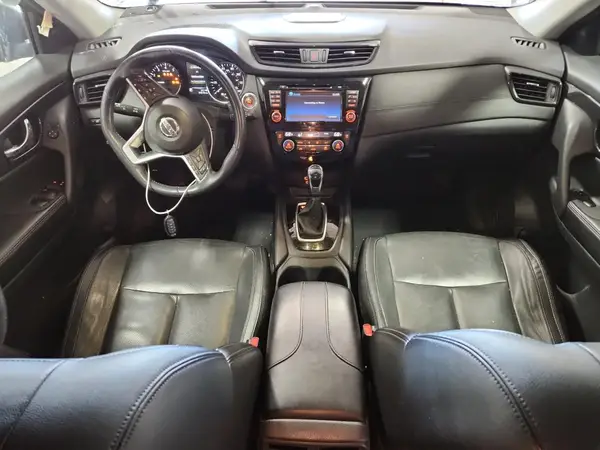 5N1AT2MV9HC862765 2017 NISSAN ROGUE - Image 8