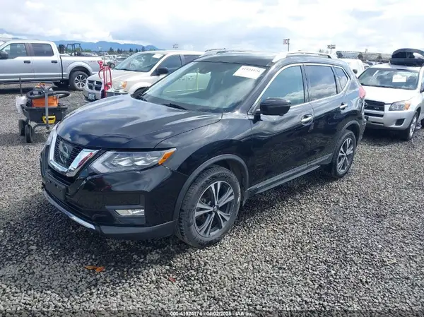 5N1AT2MV9HC868890 2017 NISSAN ROGUE - Image 2