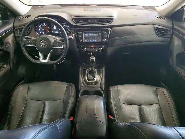 5N1AT2MV9HC870977 2017 NISSAN ROGUE - Image 8