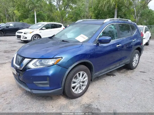 5N1AT2MV9HC874091 2017 NISSAN ROGUE - Image 2