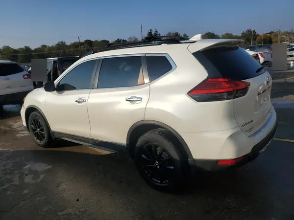 5N1AT2MV9HC874754 2017 NISSAN ROGUE - Image 2