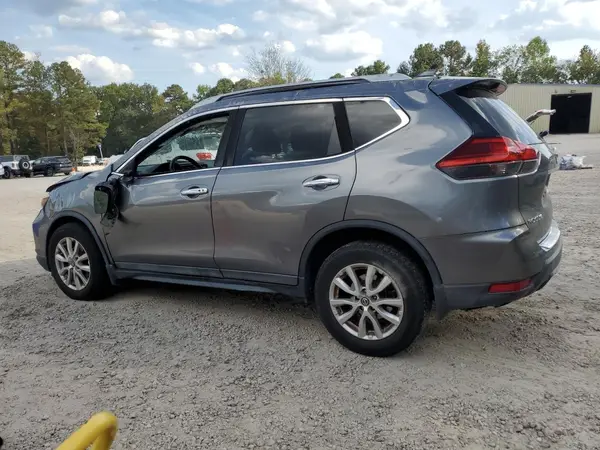 5N1AT2MV9HC879064 2017 NISSAN ROGUE - Image 2