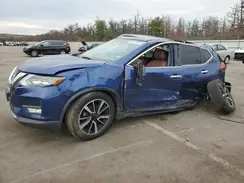 5N1AT2MV9HC880652 2017 NISSAN ROGUE