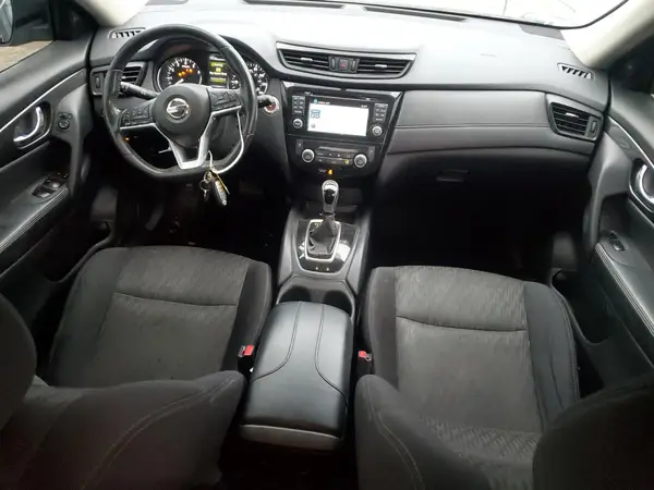 5N1AT2MV9HC881333 2017 NISSAN ROGUE - Image 8
