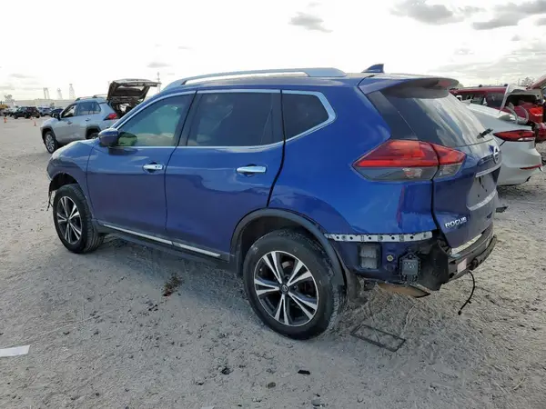 5N1AT2MV9HC882448 2017 NISSAN ROGUE - Image 2