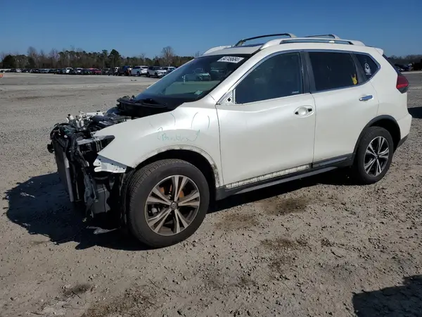5N1AT2MV9HC887858 2017 NISSAN ROGUE - Image 1