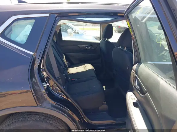 5N1AT2MV9HC895054 2017 NISSAN ROGUE - Image 8