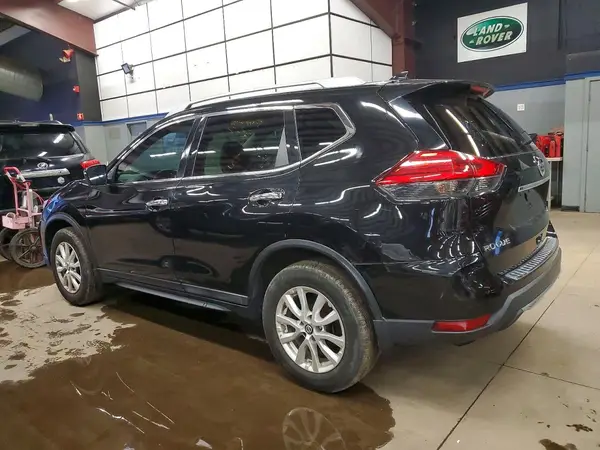 5N1AT2MV9HC896544 2017 NISSAN ROGUE - Image 2