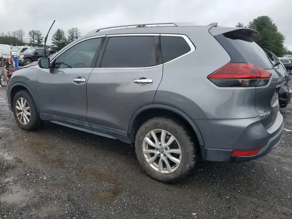 5N1AT2MV9JC705159 2018 NISSAN ROGUE - Image 2