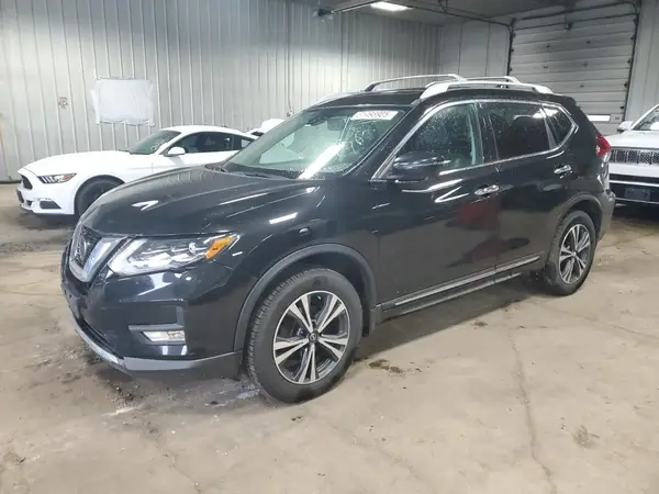 5N1AT2MV9JC713682 2018 NISSAN ROGUE - Image 1