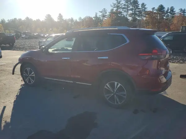 5N1AT2MV9JC715061 2018 NISSAN ROGUE - Image 2