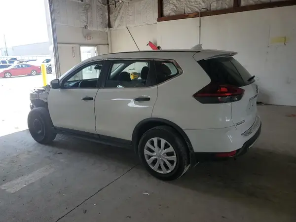 5N1AT2MV9JC716808 2018 NISSAN ROGUE - Image 2