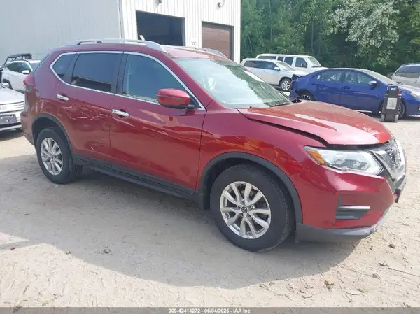 5N1AT2MV9JC721989 2018 NISSAN ROGUE - Image 1