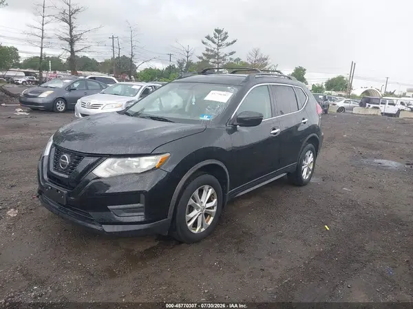 5N1AT2MV9JC724178 2018 NISSAN ROGUE - Image 2