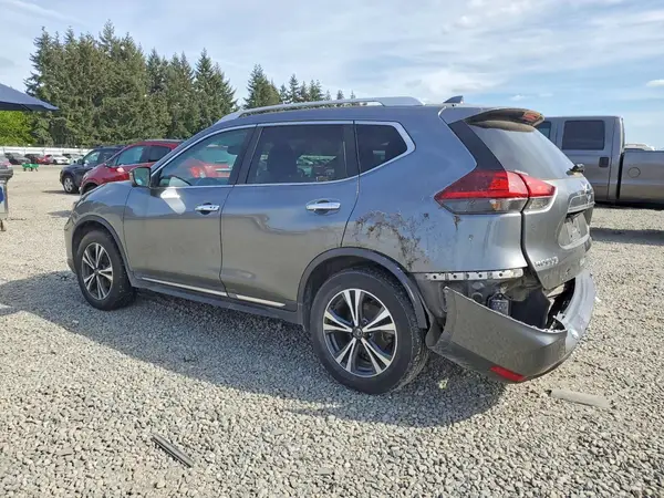 5N1AT2MV9JC728697 2018 NISSAN ROGUE - Image 2