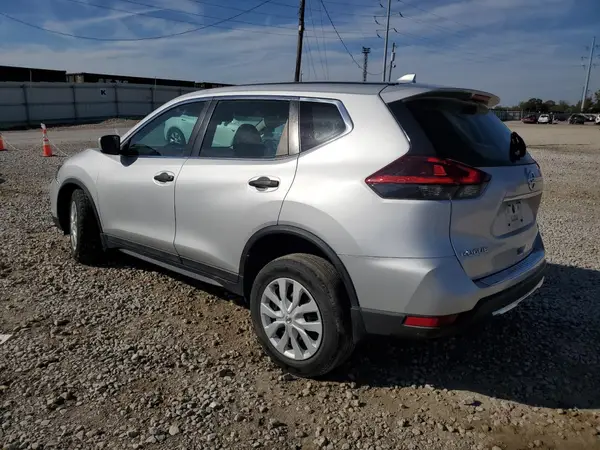 5N1AT2MV9JC729767 2018 NISSAN ROGUE - Image 2