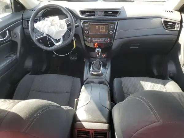5N1AT2MV9JC729767 2018 NISSAN ROGUE - Image 8