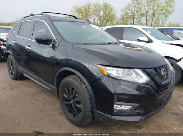 5N1AT2MV9JC730398 2018 NISSAN ROGUE - Image 1