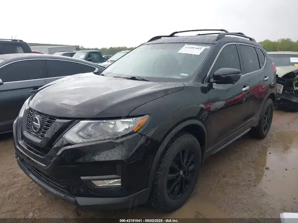 5N1AT2MV9JC730398 2018 NISSAN ROGUE - Image 2