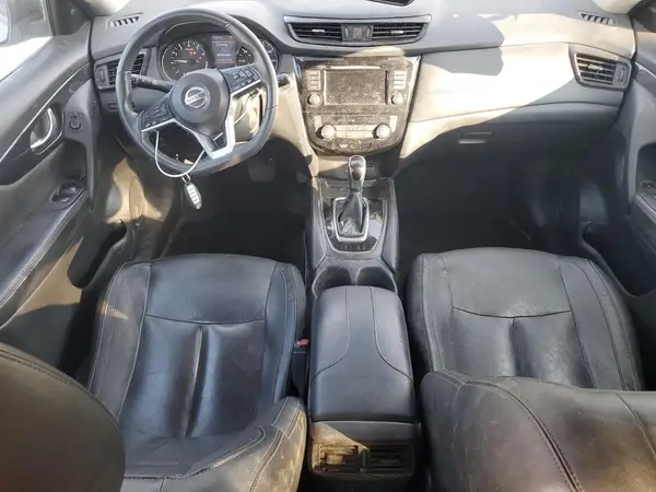 5N1AT2MV9JC733043 2018 NISSAN ROGUE - Image 8