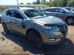 5N1AT2MV9JC735049 2018 NISSAN ROGUE