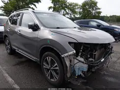 5N1AT2MV9JC742471 2018 NISSAN ROGUE
