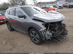 5N1AT2MV9JC753695 2018 NISSAN ROGUE