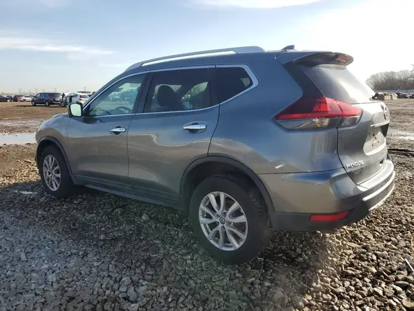 5N1AT2MV9JC754443 2018 NISSAN ROGUE - Image 2