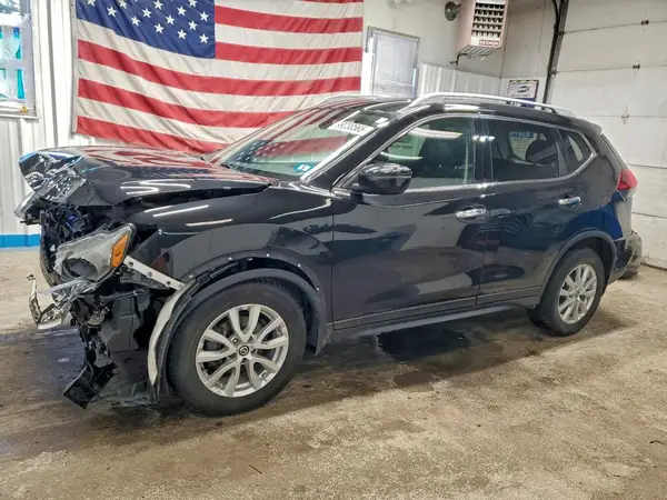 5N1AT2MV9JC769590 2018 NISSAN ROGUE - Image 1