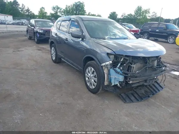 5N1AT2MV9JC770223 2018 NISSAN ROGUE - Image 1