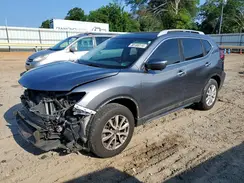5N1AT2MV9JC772067 2018 NISSAN ROGUE