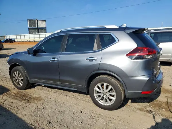 5N1AT2MV9JC772067 2018 NISSAN ROGUE - Image 2