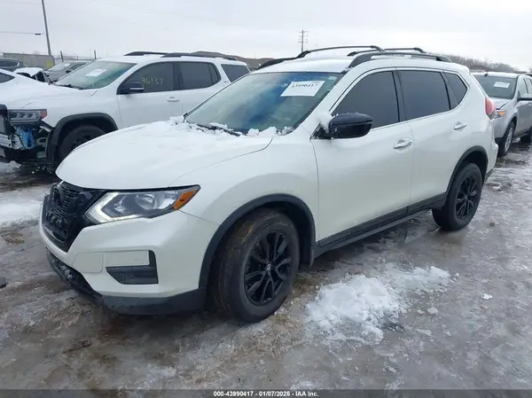 5N1AT2MV9JC773719 2018 NISSAN ROGUE - Image 2