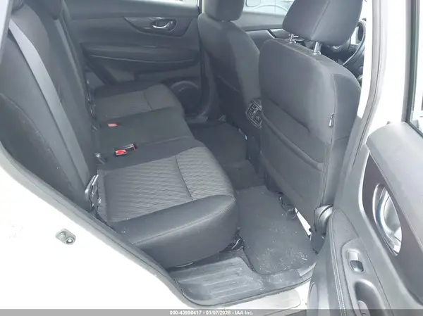 5N1AT2MV9JC773719 2018 NISSAN ROGUE - Image 8