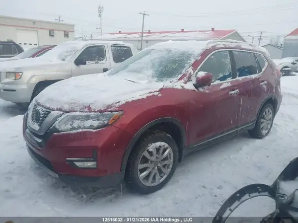 5N1AT2MV9JC782758 2018 NISSAN ROGUE - Image 2