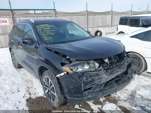 5N1AT2MV9JC783635 2018 NISSAN ROGUE - Image 1