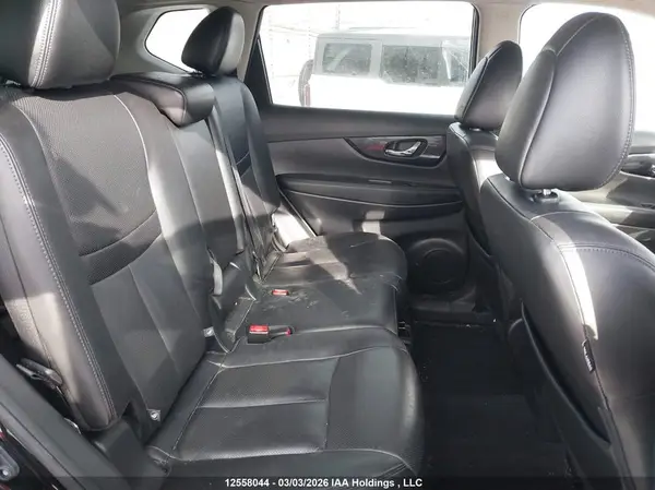5N1AT2MV9JC783635 2018 NISSAN ROGUE - Image 8
