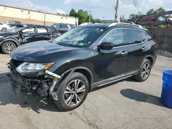 5N1AT2MV9JC795302 2018 NISSAN ROGUE