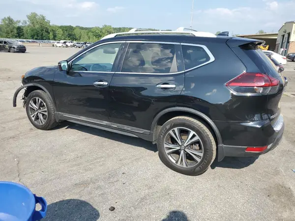 5N1AT2MV9JC795302 2018 NISSAN ROGUE - Image 2