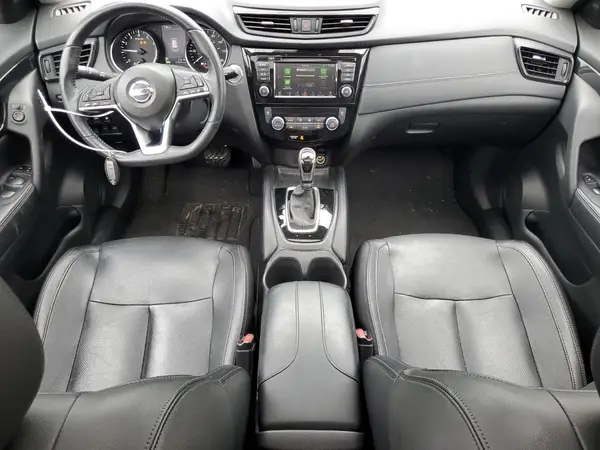 5N1AT2MV9JC797177 2018 NISSAN ROGUE - Image 8