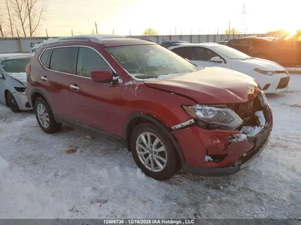 5N1AT2MV9JC799494 2018 NISSAN ROGUE - Image 1